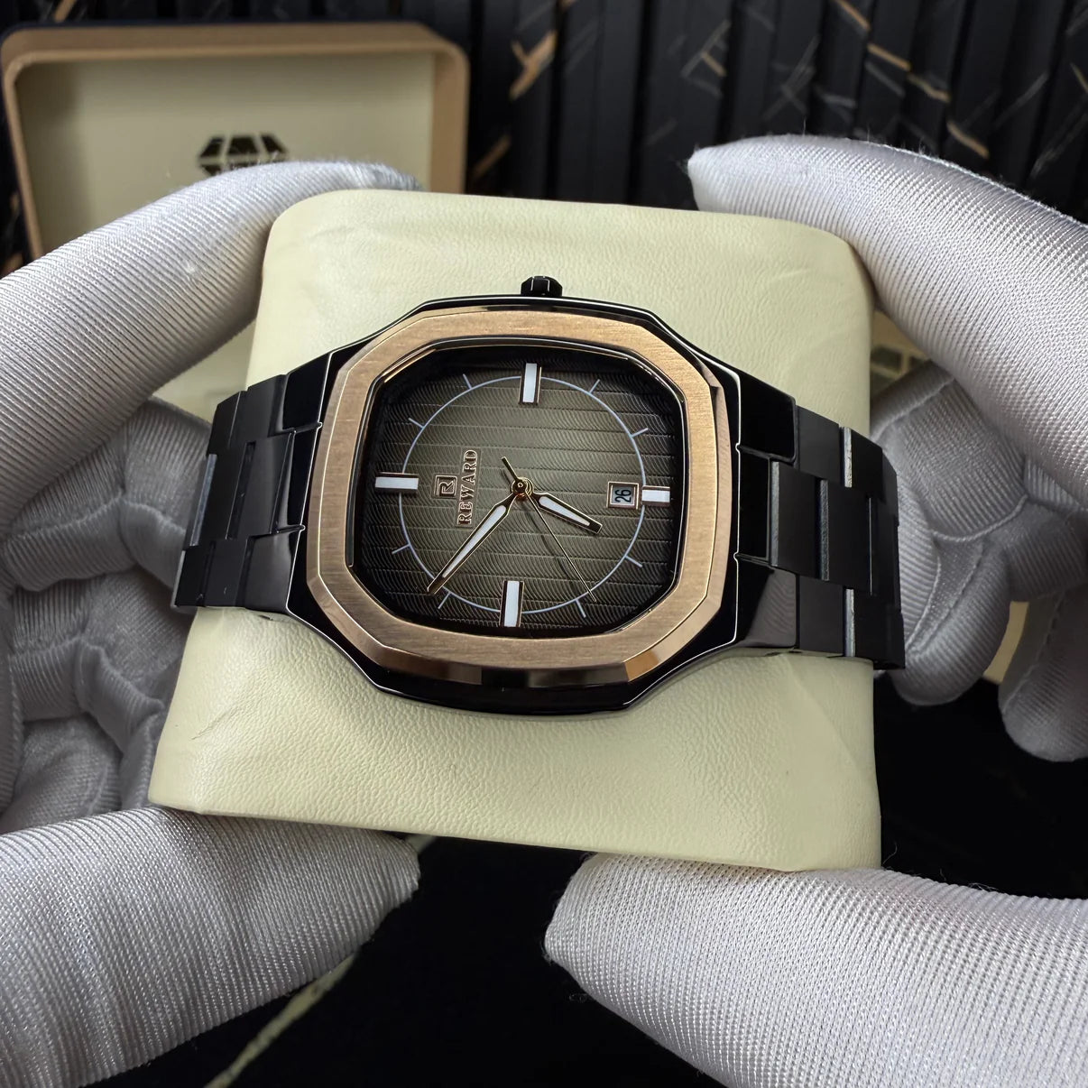 REWARD ༺VIP༻ DI LUSSO – ORO ROSA E NERO
